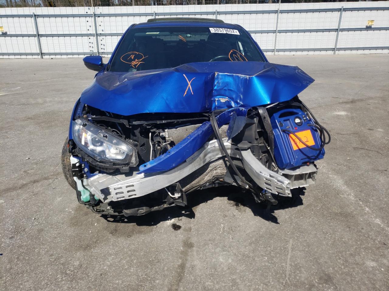 Photo 9 from auction – 2017 HONDA CIVIC LX with VIN 2HGFC4B02HH303487