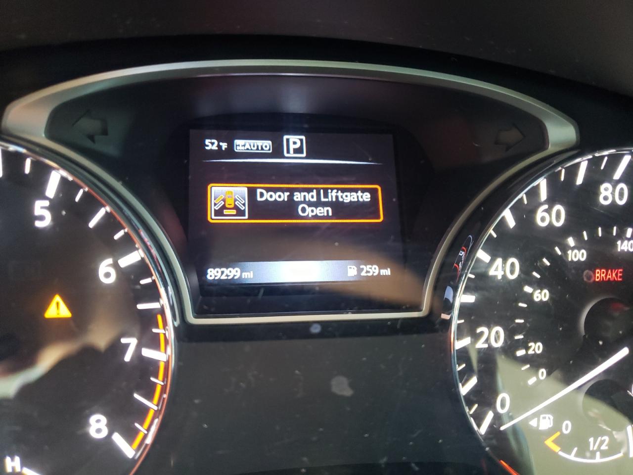 Photo 8 from auction – 2017 NISSAN PATHFINDER with VIN 5N1DR2MM9HC659295