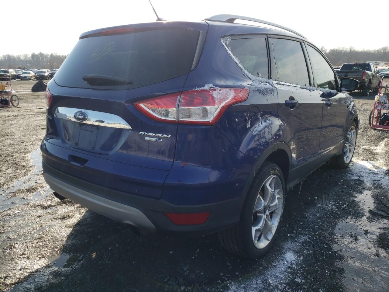 Photo 4 from auction – 2016 FORD ESCAPE with VIN 1FMCU9J98GUA80438