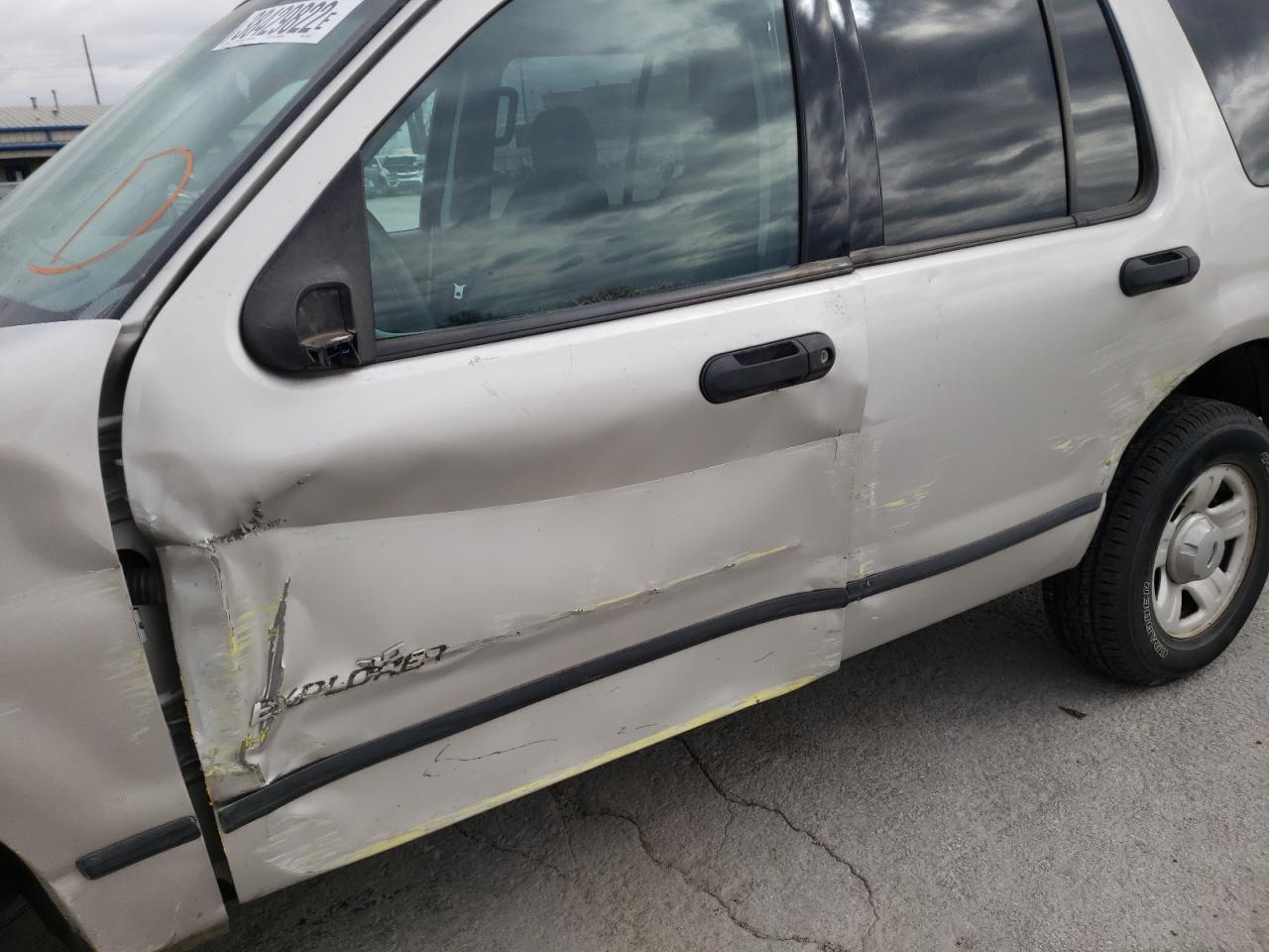 Photo 9 from auction – 2005 FORD EXPLORER X with VIN 1FMDU72K55UB10812