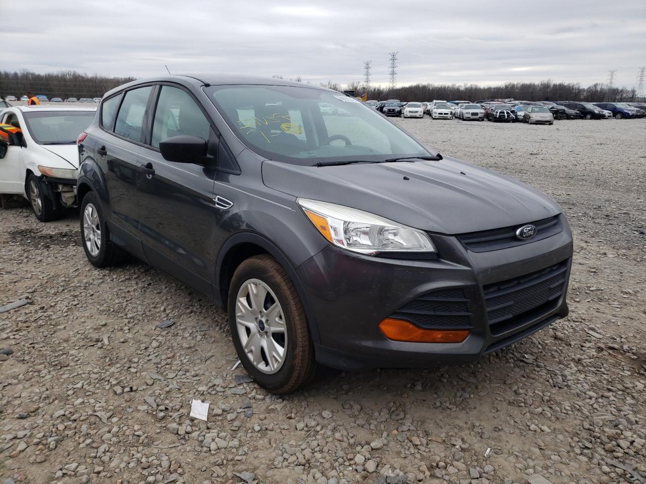 FORD ESCAPE S 2015 with VIN 1FMCU0F74FUC21040 - Photo from auction