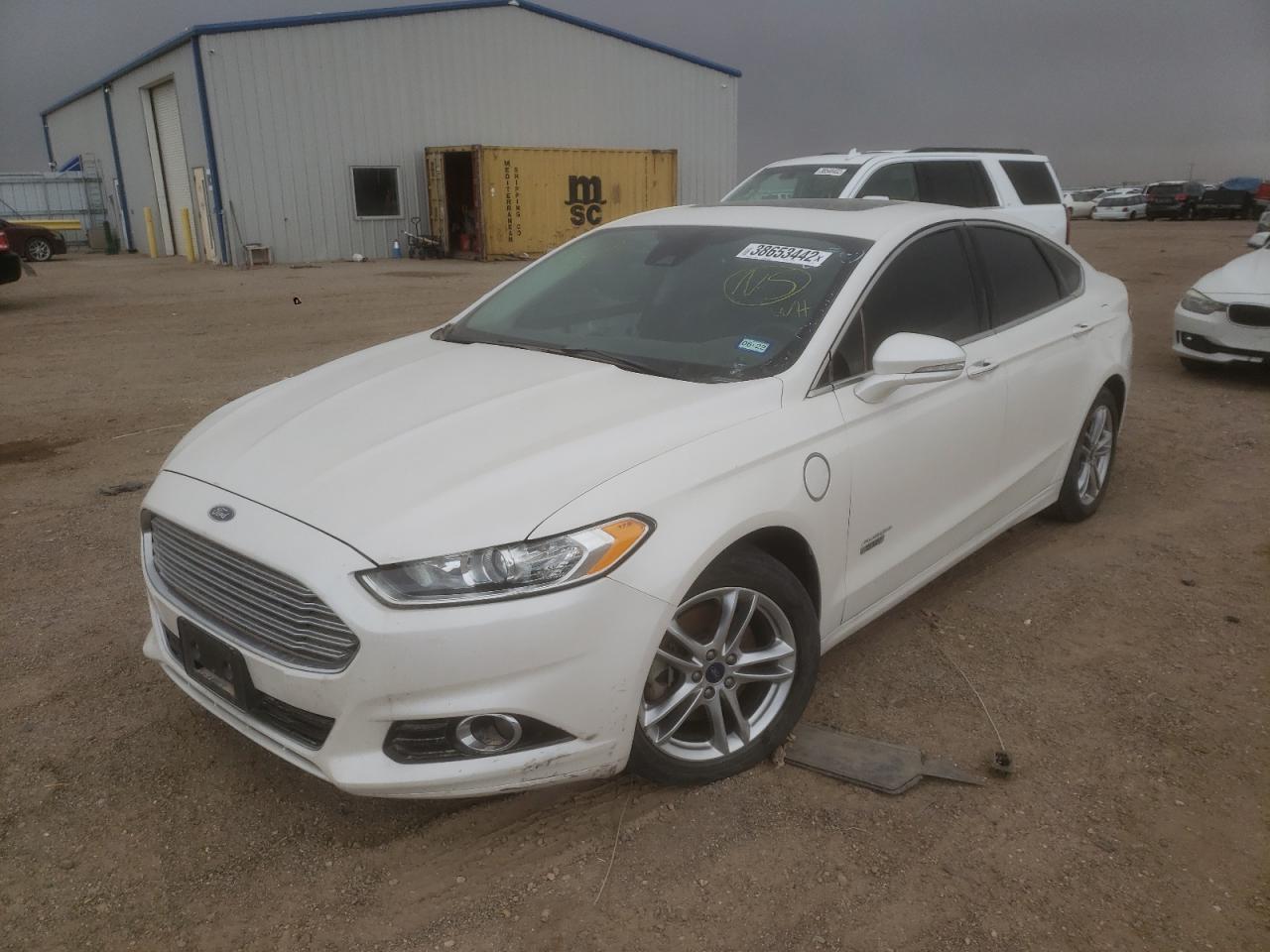 Photo 2 from auction – 2016 FORD FUSION TIT with VIN 3FA6P0SU8GR115788