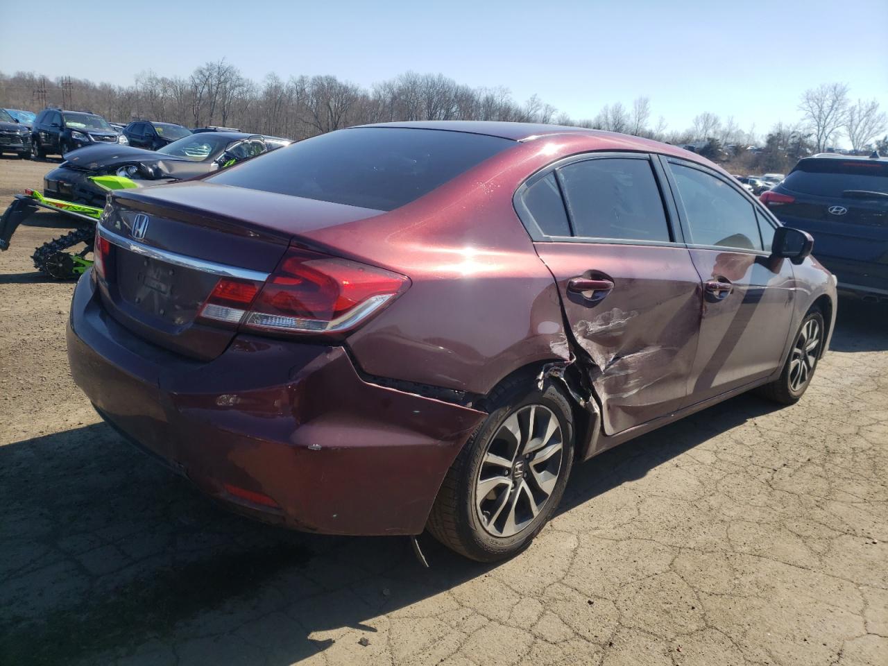 Photo 4 from auction – 2015 HONDA CIVIC EX with VIN 2HGFB2F83FH503797