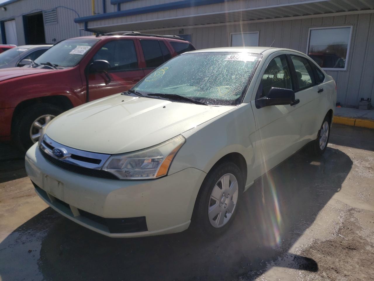 Photo 2 from auction – 2010 FORD FOCUS S with VIN 1FAHP3EN9AW140640