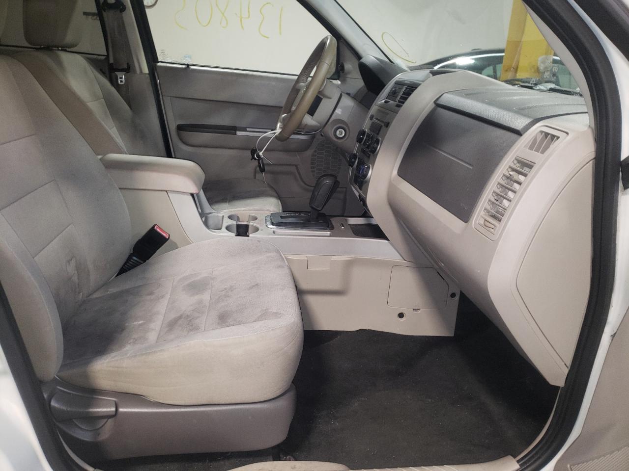 Photo 5 from auction – 2012 FORD ESCAPE XLT with VIN 1FMCU9D77CKA87218
