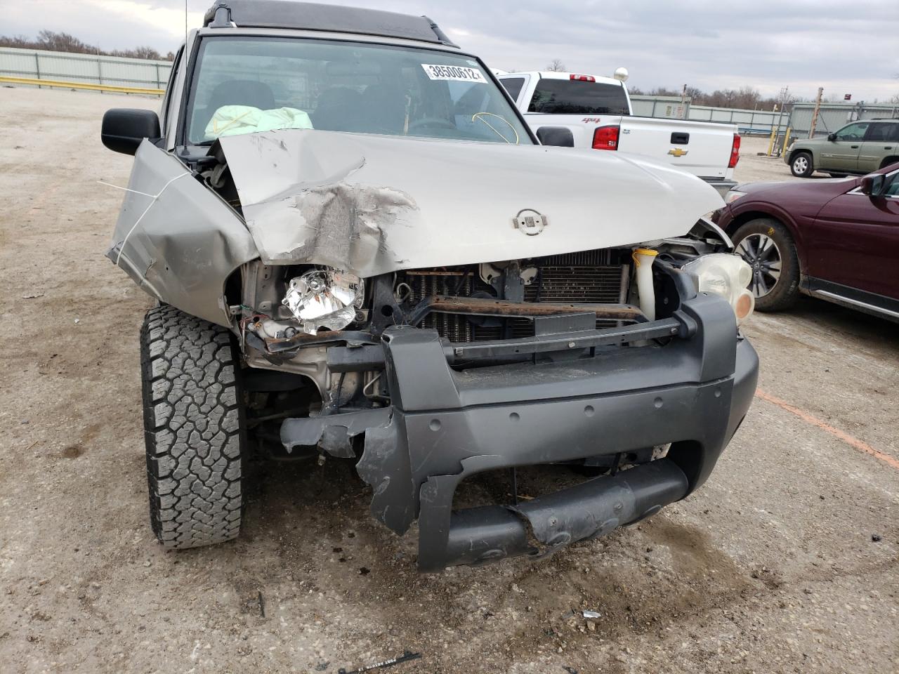 Photo 9 from auction – 2001 NISSAN FRONTIER C with VIN 1N6ED27Y11C331393