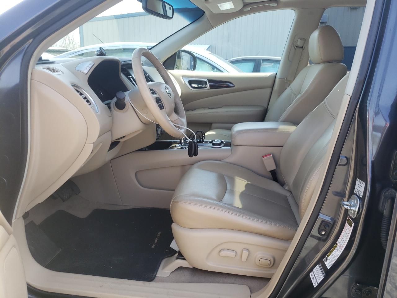 Photo 5 from auction – 2013 NISSAN PATHFINDER with VIN 5N1AR2MM4DC676728