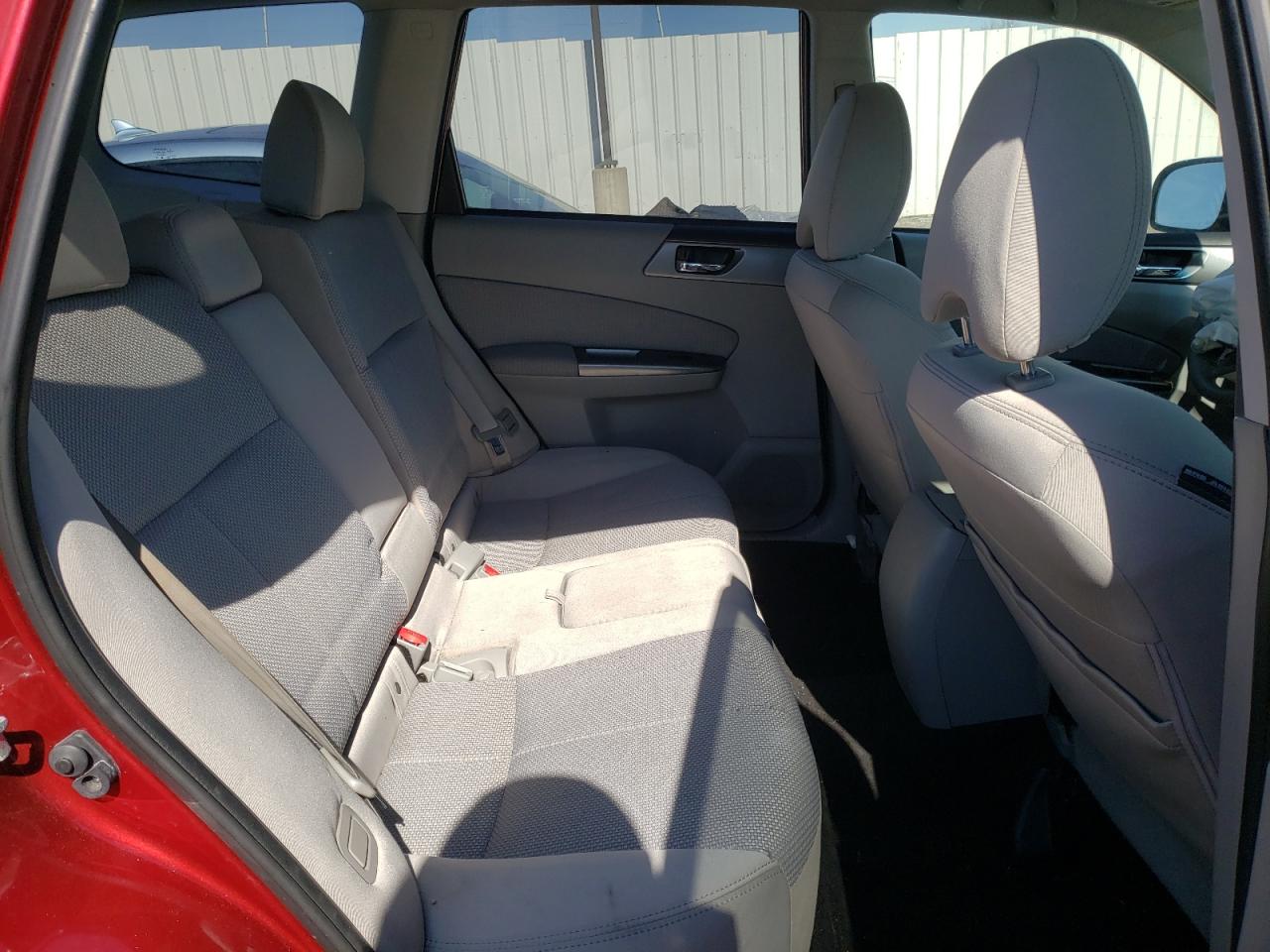Photo 6 from auction – 2011 SUBARU FORESTER 2 with VIN JF2SHADC5BH769580