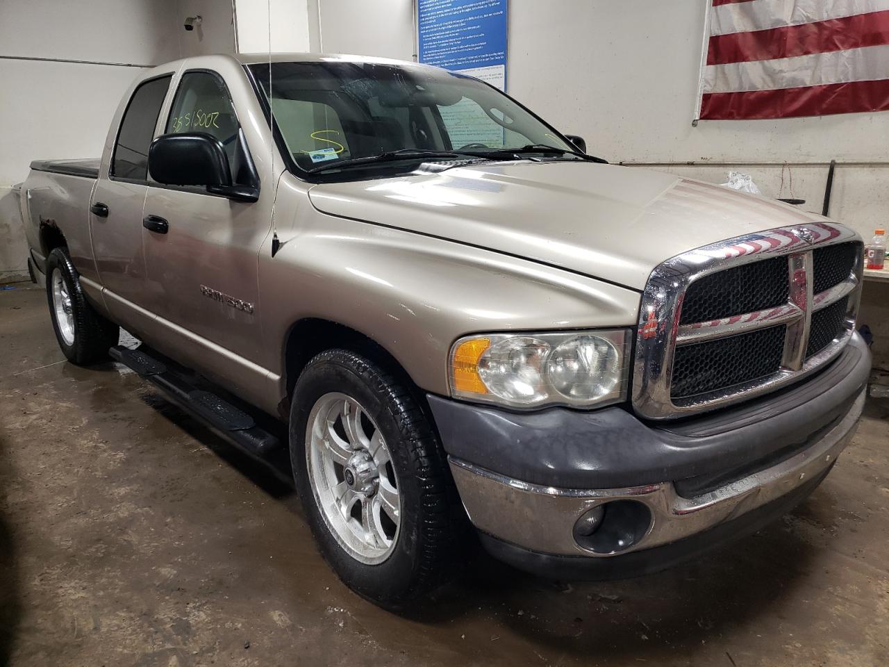 DODGE RAM 1500 2002 with VIN 3D7HA18N42G163132 - Photo from auction