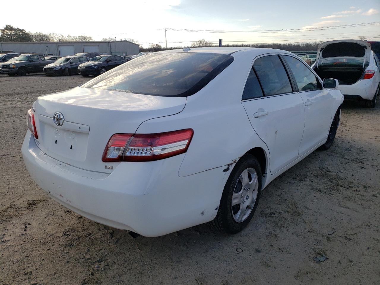 Photo 4 from auction – 2010 TOYOTA CAMRY BASE with VIN 4T4BF3EK1AR046631