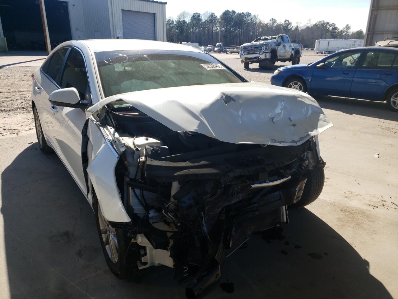 HYUNDAI SONATA SE 2017 with VIN 5NPE24AF9HH476532 - Photo from auction