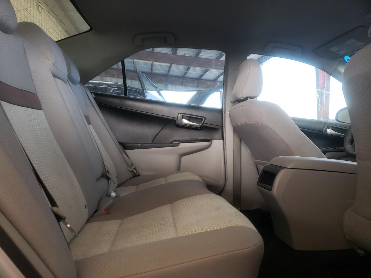 Photo 6 from auction – 2012 TOYOTA CAMRY with VIN 4T1BF1FK8CU626166