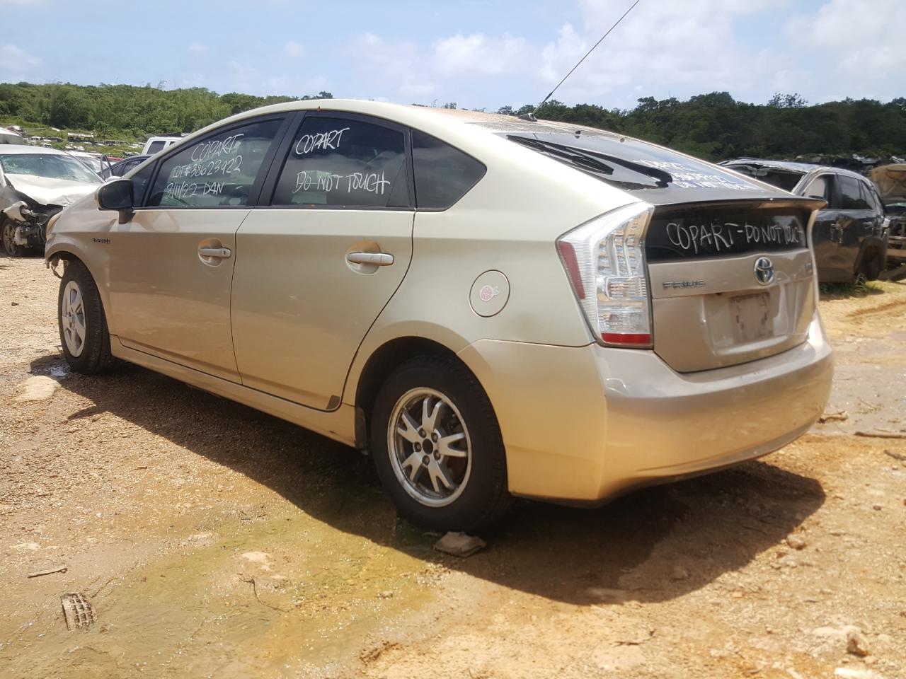 Photo 3 from auction – 2011 TOYOTA PRIUS with VIN JTDKN3DU2B1449315
