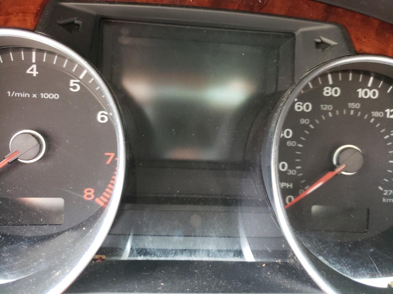 Foto 8 de la subasta – 2009 AUDI A8 4.2 QUA con VIN WAULV94E69N001059