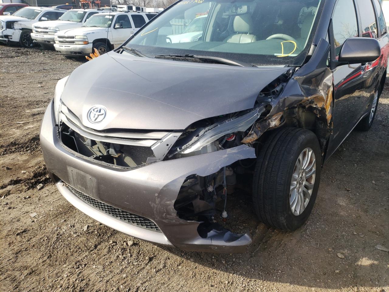 Photo 9 from auction – 2012 TOYOTA SIENNA XLE with VIN 5TDYK3DC4CS269946