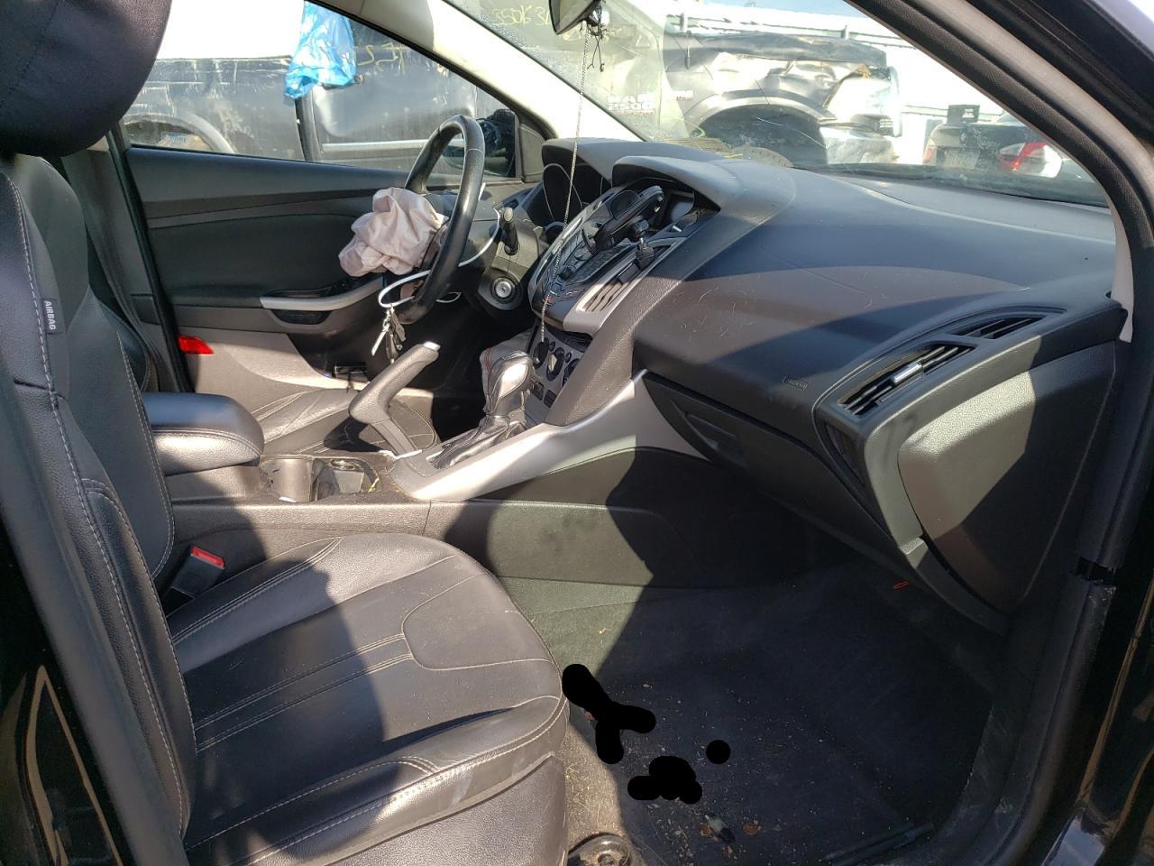 Photo 5 from auction – 2014 FORD FOCUS SE with VIN 1FADP3F28EL307046