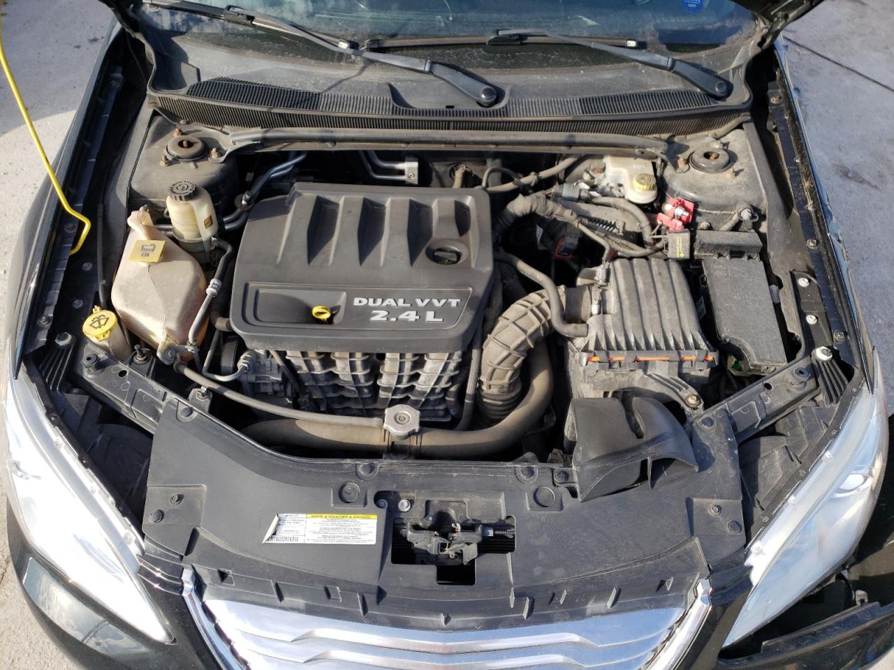 Photo 7 from auction – 2011 CHRYSLER 200 TOURIN with VIN 1C3BC1FB0BN611915