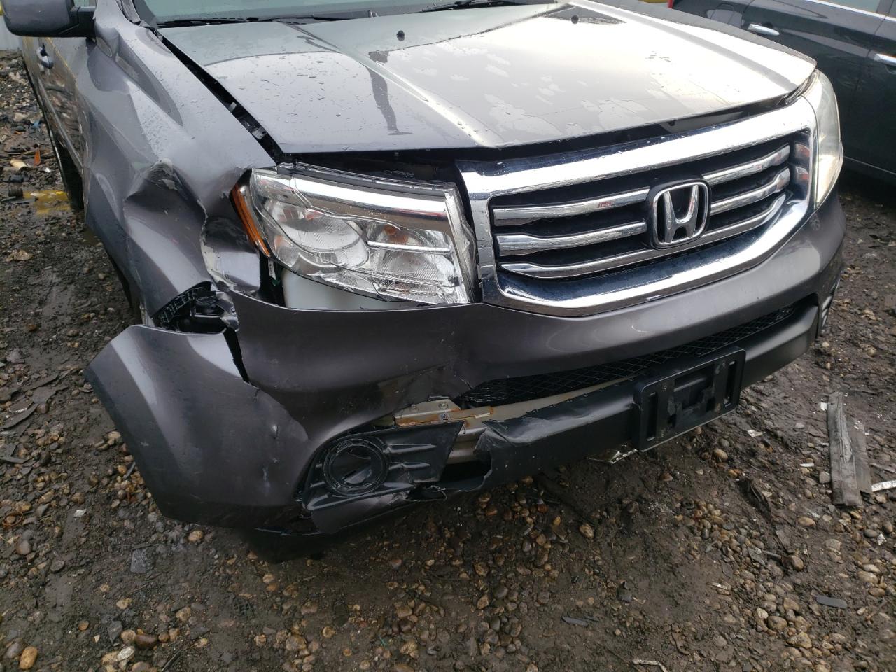 Photo 9 from auction – 2014 HONDA PILOT EX with VIN 5FNYF4H44EB012273