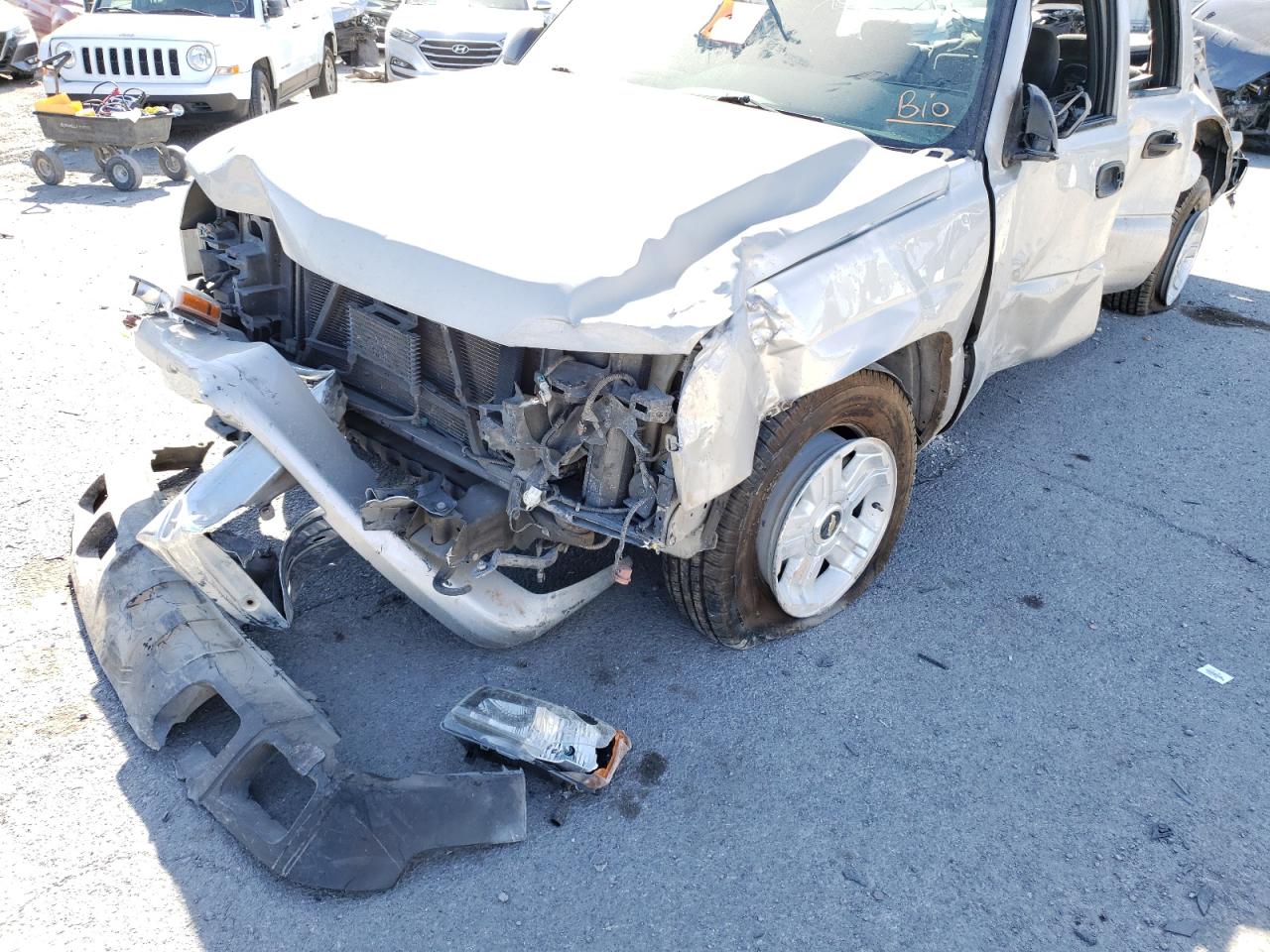 Photo 9 from auction – 2005 CHEVROLET SILVERADO with VIN 2GCEC13T051298649