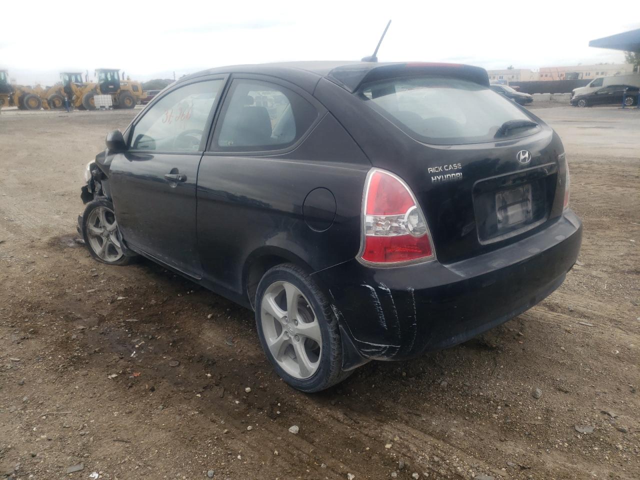 Photo 3 from auction – 2011 HYUNDAI ACCENT SE with VIN KMHCN3AC1BU201602