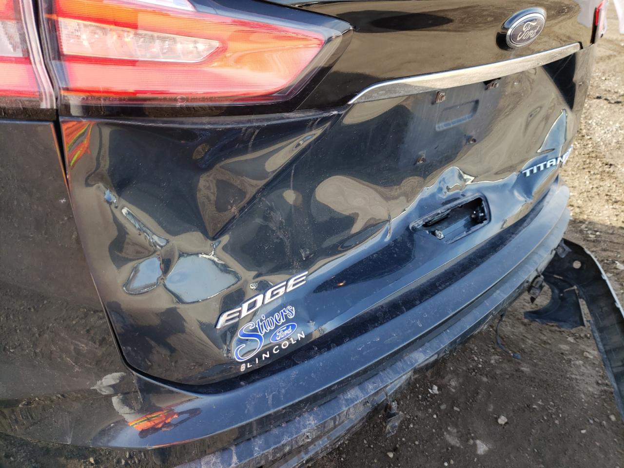 Photo 9 from auction – 2019 FORD EDGE TITAN with VIN 2FMPK4K92KBC20846
