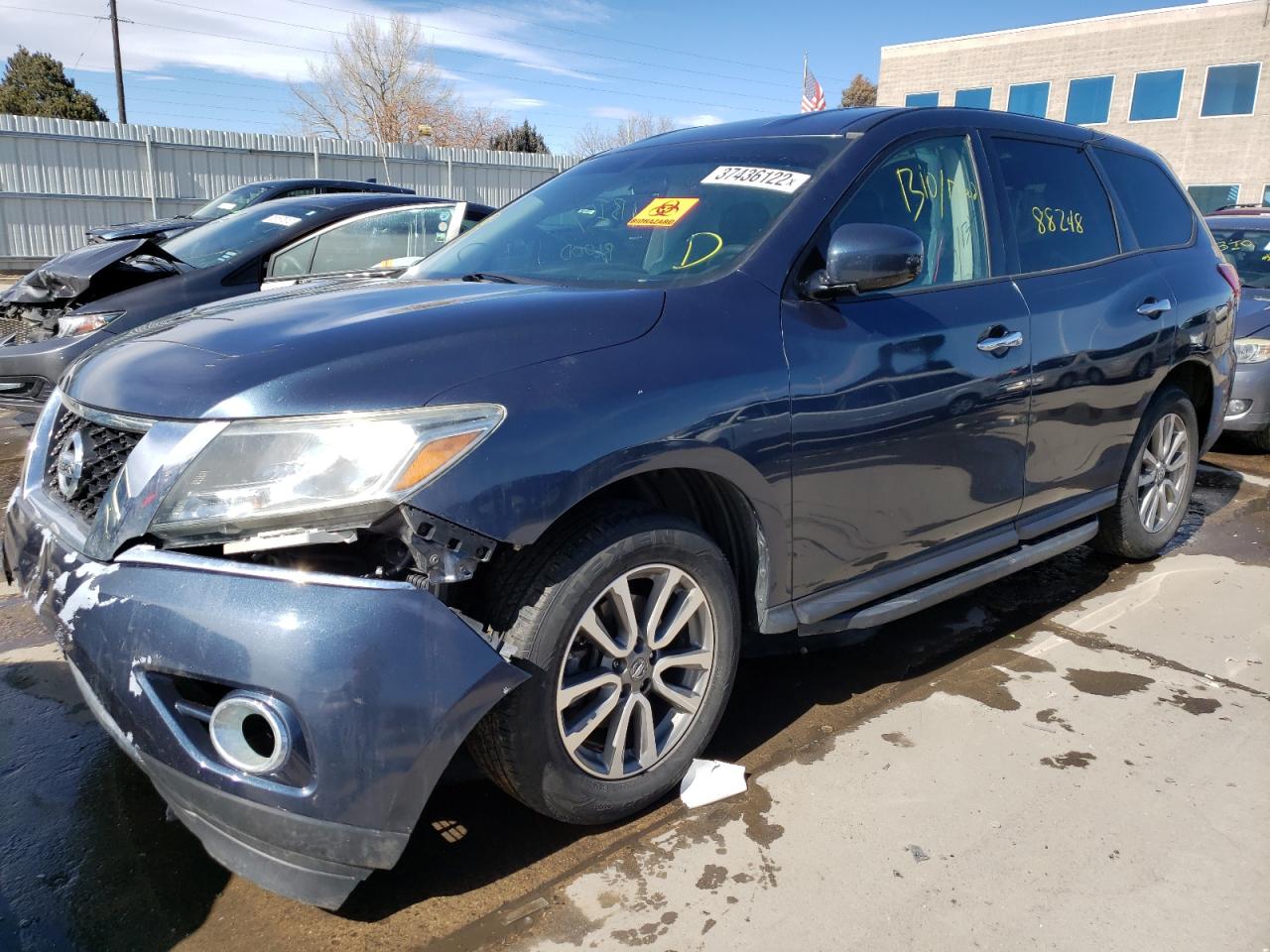 Photo 2 from auction – 2014 NISSAN PATHFINDER with VIN 5N1AR2MM9EC698676