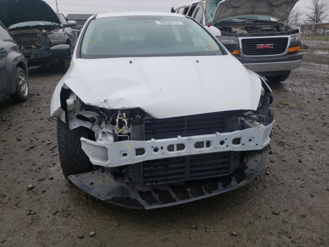 Photo 9 from auction – 2015 FORD FOCUS S with VIN 1FADP3E27FL375731