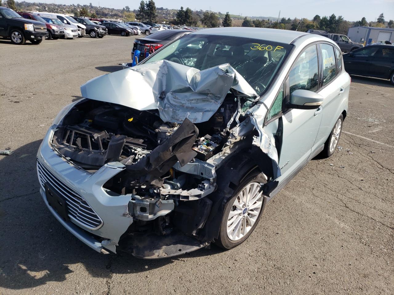 Photo 2 from auction – 2013 FORD C-MAX SE with VIN 1FADP5AU5DL541597