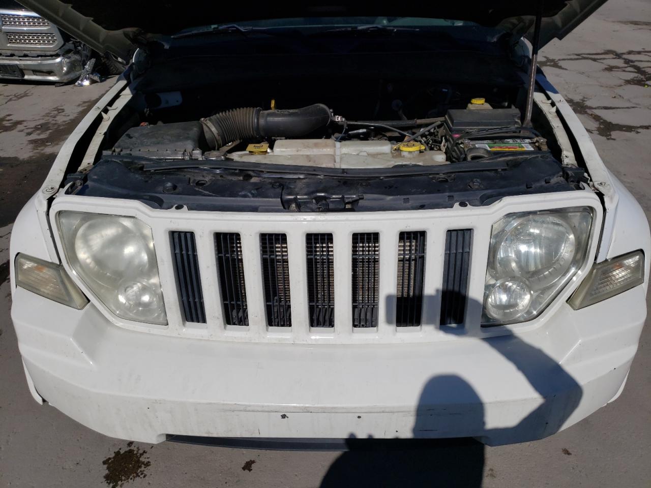 Photo 7 from auction – 2008 JEEP LIBERTY SP with VIN 1J8GN28K68W232573