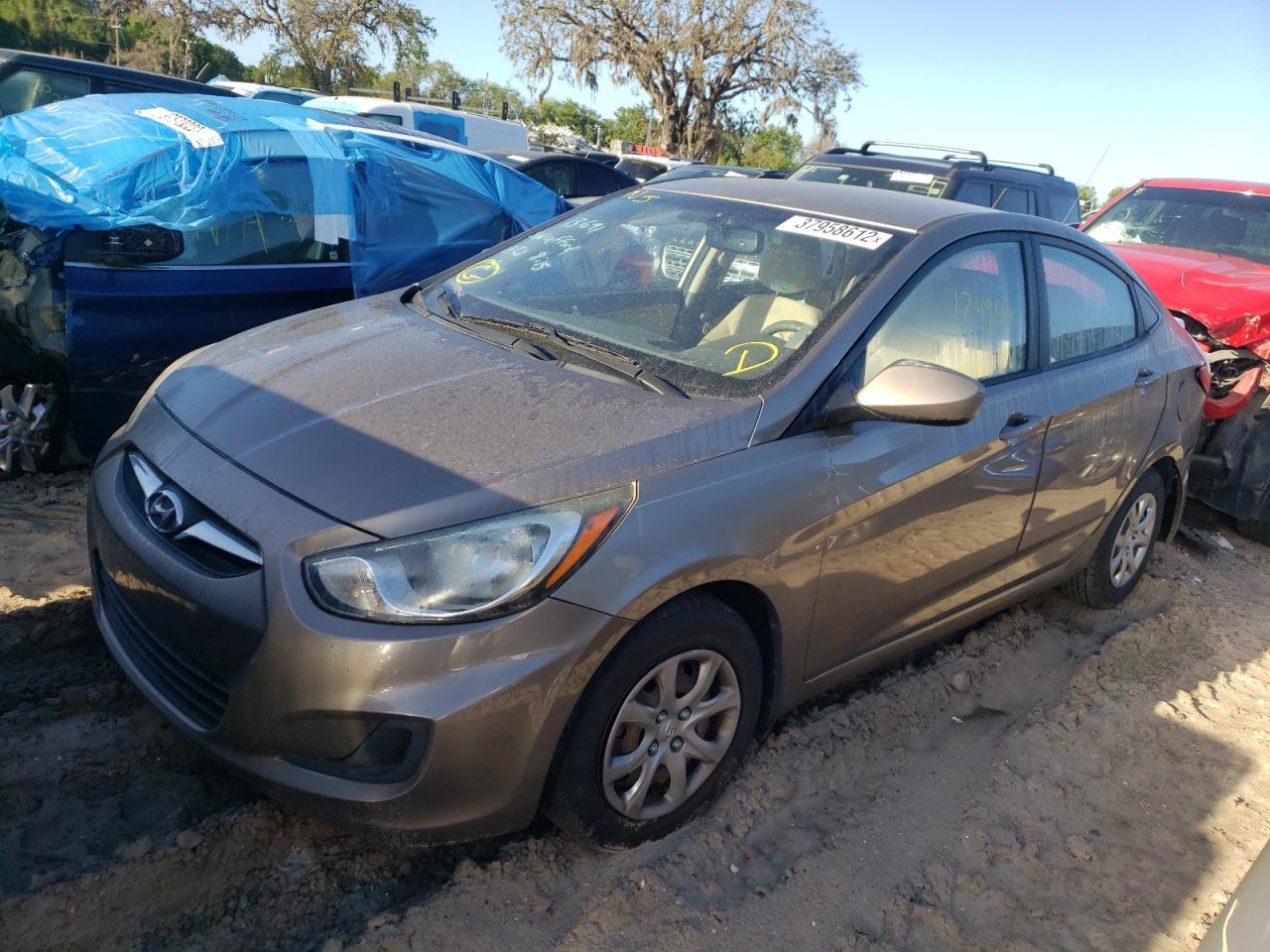 Photo 2 from auction – 2013 HYUNDAI ACCENT GLS with VIN KMHCT4AE3DU315861