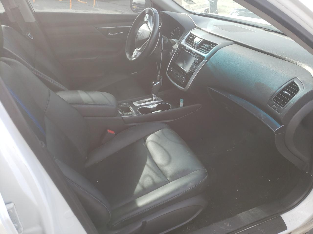 Photo 5 from auction – 2018 NISSAN ALTIMA 2.5 with VIN 1N4AL3AP3JC201471