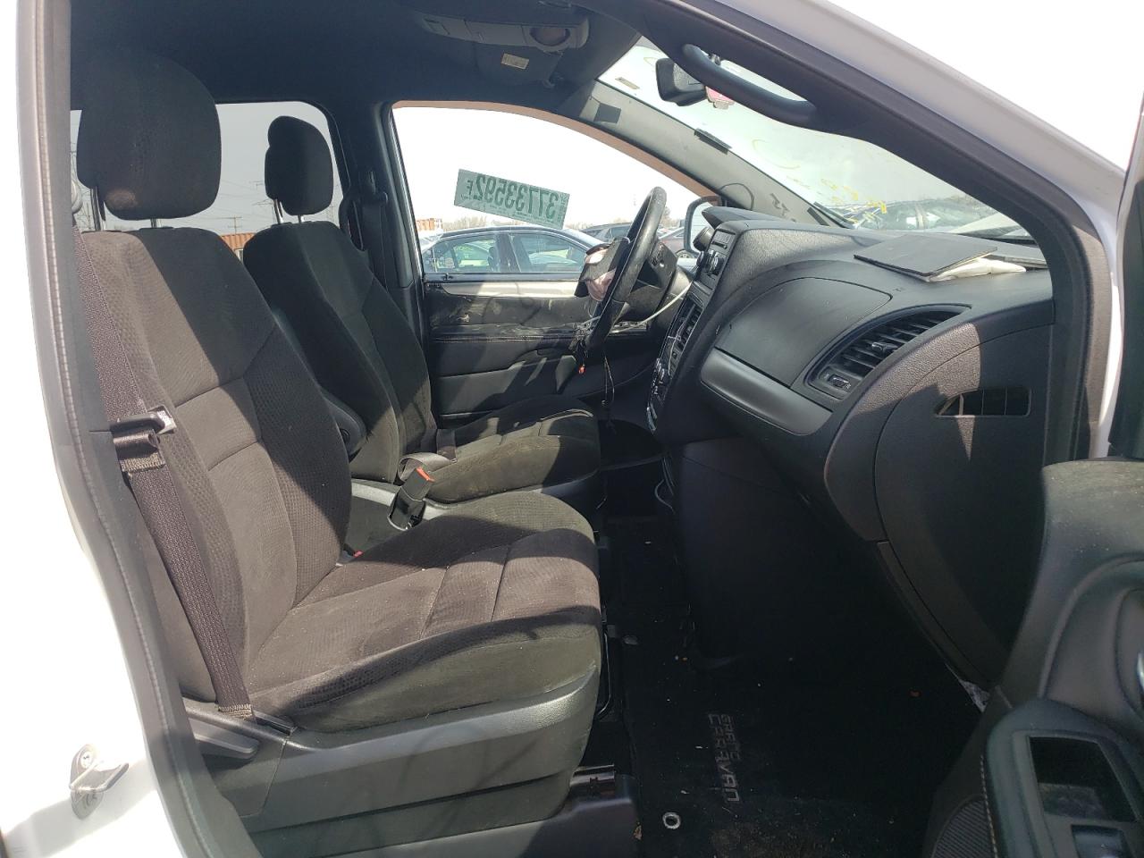 Photo 5 from auction – 2015 DODGE GRAND CARA with VIN 2C4RDGBG6FR594090