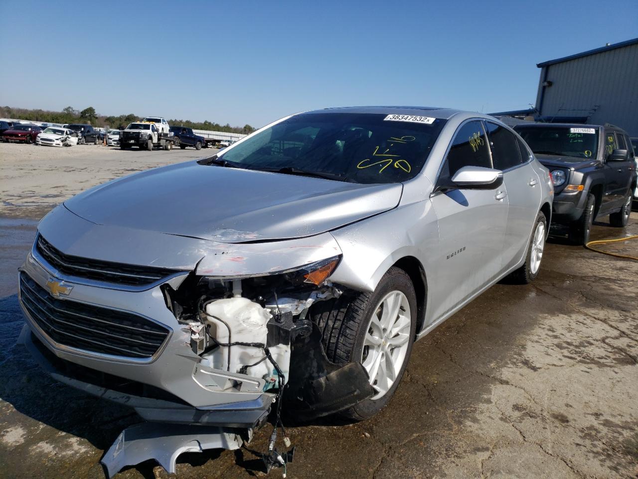 Photo 2 from auction – 2018 CHEVROLET MALIBU LT with VIN 1G1ZD5ST7JF129523