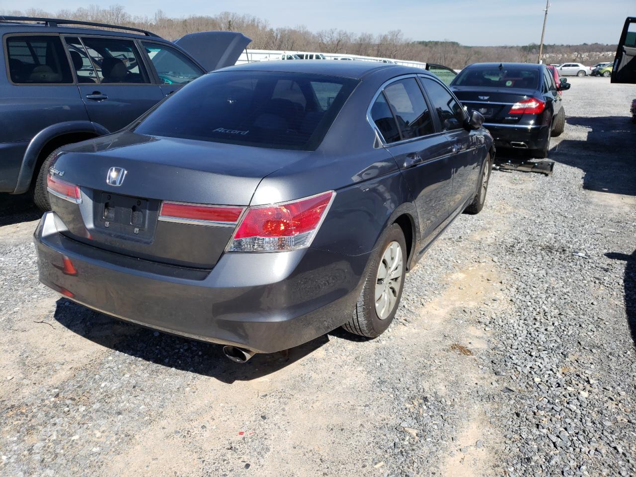 Photo 4 from auction – 2011 HONDA ACCORD LX with VIN 1HGCP2F36BA007295