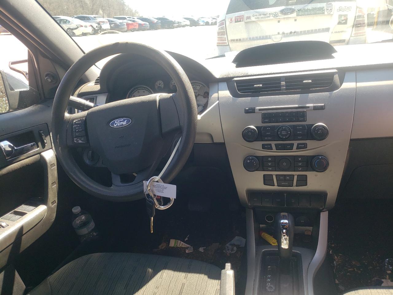 Photo 9 from auction – 2008 FORD FOCUS SE with VIN 1FAHP35N48W293971