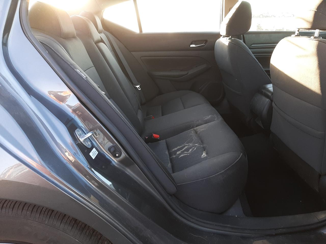 Photo 6 from auction – 2019 NISSAN ALTIMA S with VIN 1N4BL4BV4KN308770