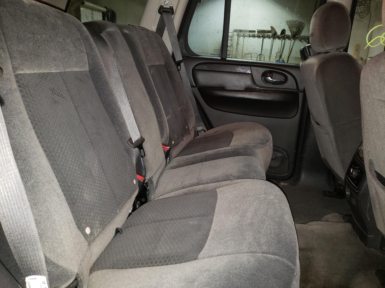 Photo 6 from auction – 2008 GMC ENVOY with VIN 1GKDT13S182223177