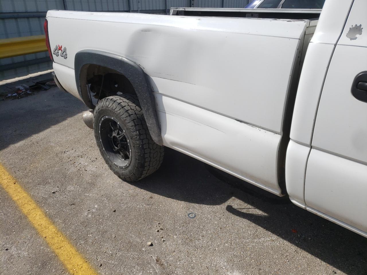 Photo 9 from auction – 2007 CHEVROLET SILVERADO with VIN 1GCHK23D67F114518