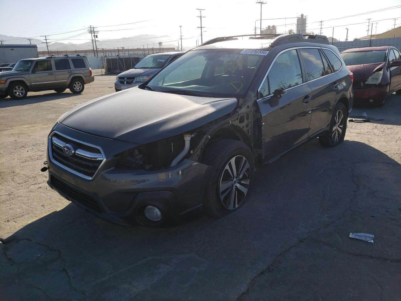 Photo 2 from auction – 2018 SUBARU OUTBACK 2. with VIN 4S4BSANC0J3360568