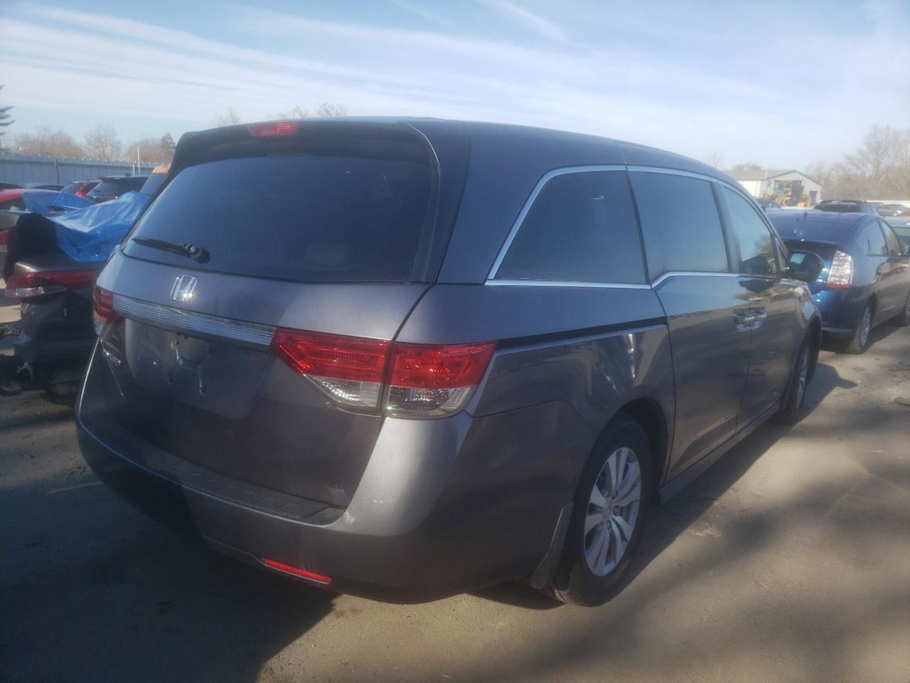 Photo 4 from auction – 2015 HONDA ODYSSEY EX with VIN 5FNRL5H61FB090130