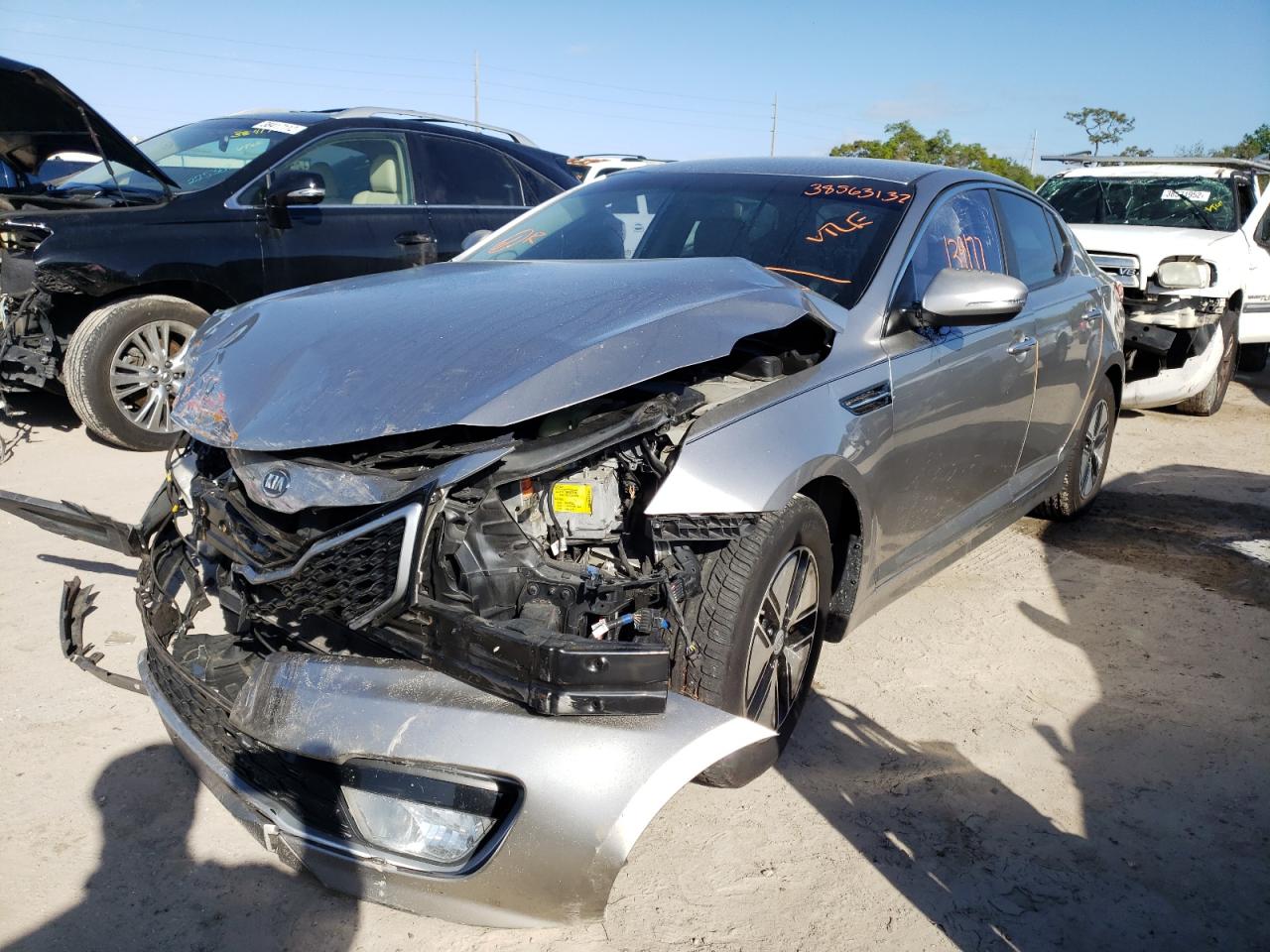Photo 2 from auction – 2012 KIA OPTIMA HYB with VIN KNAGM4AD1C5013999