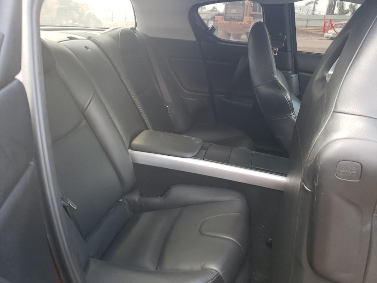 Photo 6 from auction – 2007 MAZDA RX8 with VIN JM1FE173570214011