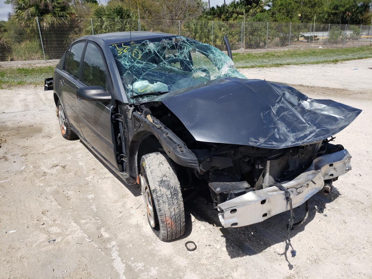 SATURN ION LEVEL 2005 with VIN 1G8AJ52F65Z108572 - Photo from auction