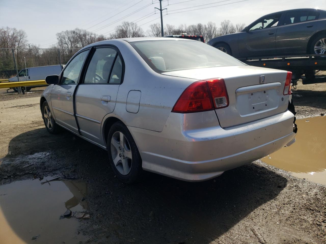 Photo 3 from auction – 2004 HONDA CIVIC EX with VIN 2HGES26734H590066