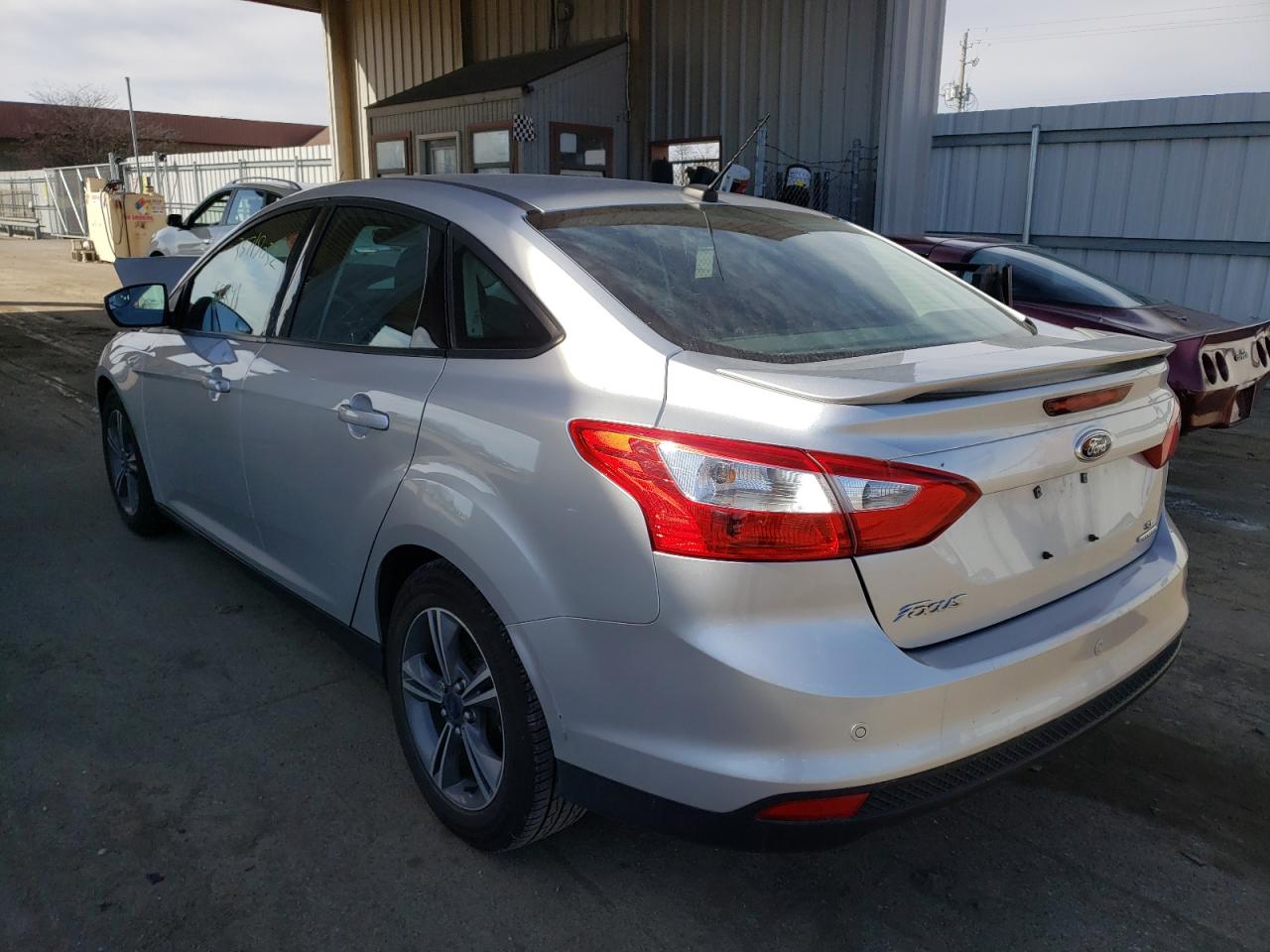 Photo 3 from auction – 2014 FORD FOCUS SE with VIN 1FADP3F25EL419271