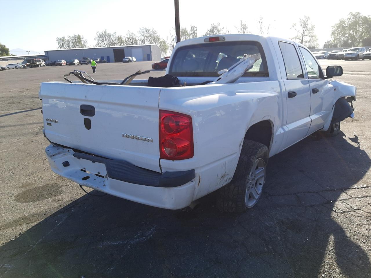 Photo 4 from auction – 2011 DODGE DAKOTA SLT with VIN 1D7RE3GP3BS633697