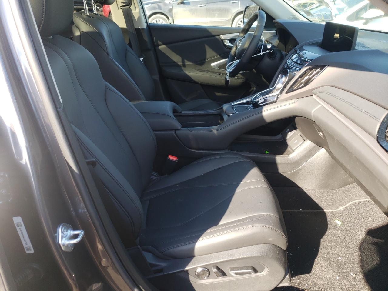 Photo 5 from auction – 2021 ACURA RDX with VIN 5J8TC2H33ML033708
