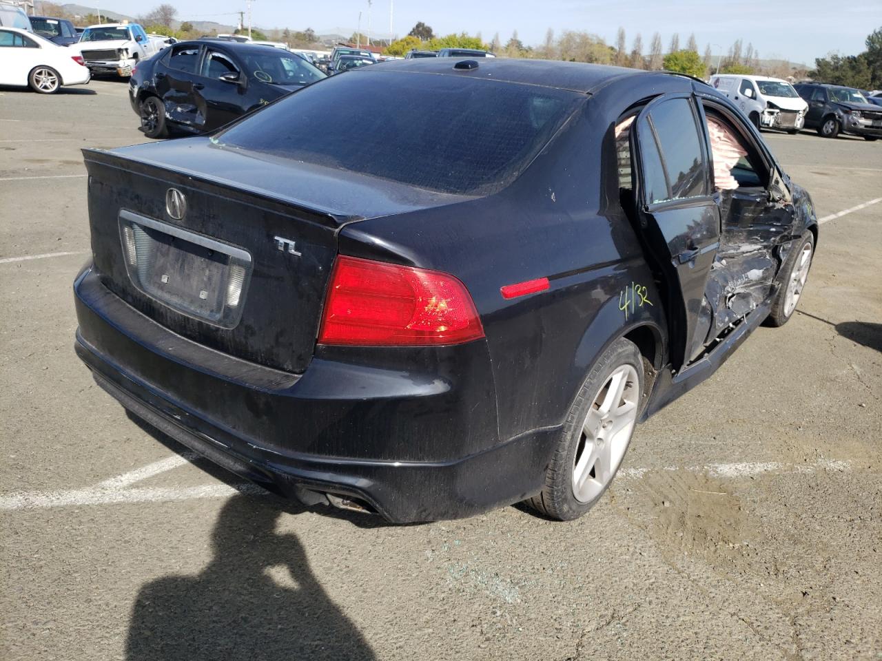 Photo 4 from auction – 2004 ACURA TL with VIN 19UUA66214A028966