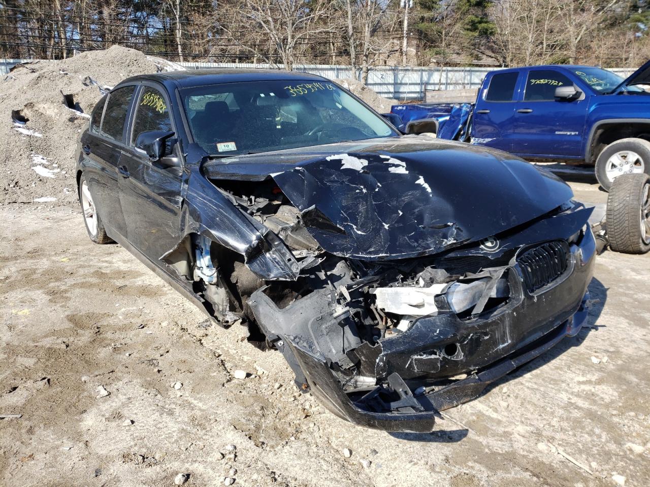 BMW 320 I XDRI 2013 with VIN WBA3C3C56DF979925 - Photo from auction
