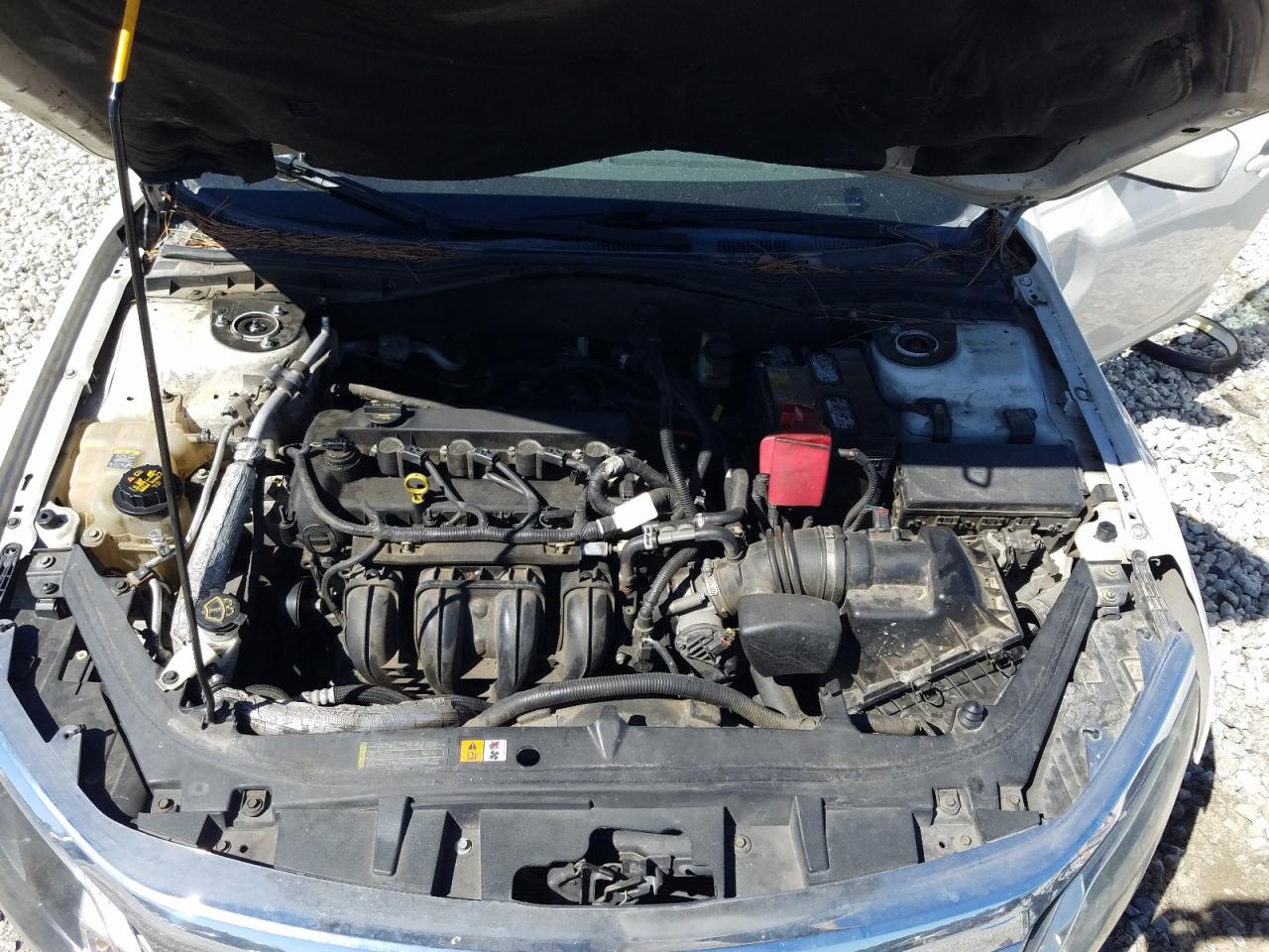 Photo 7 from auction – 2011 FORD FUSION SE with VIN 3FAHP0HAXBR168152